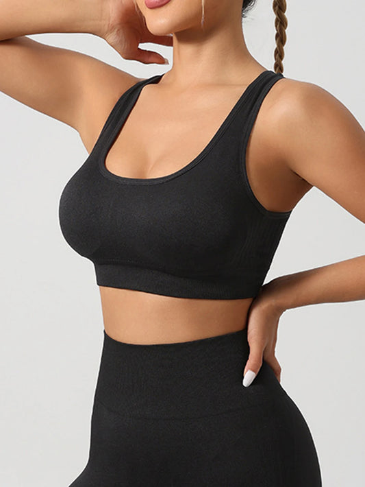 S77a38b0ec3494112b8eb82db70d9002ev